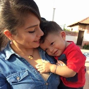 Meet your Posher, Emy